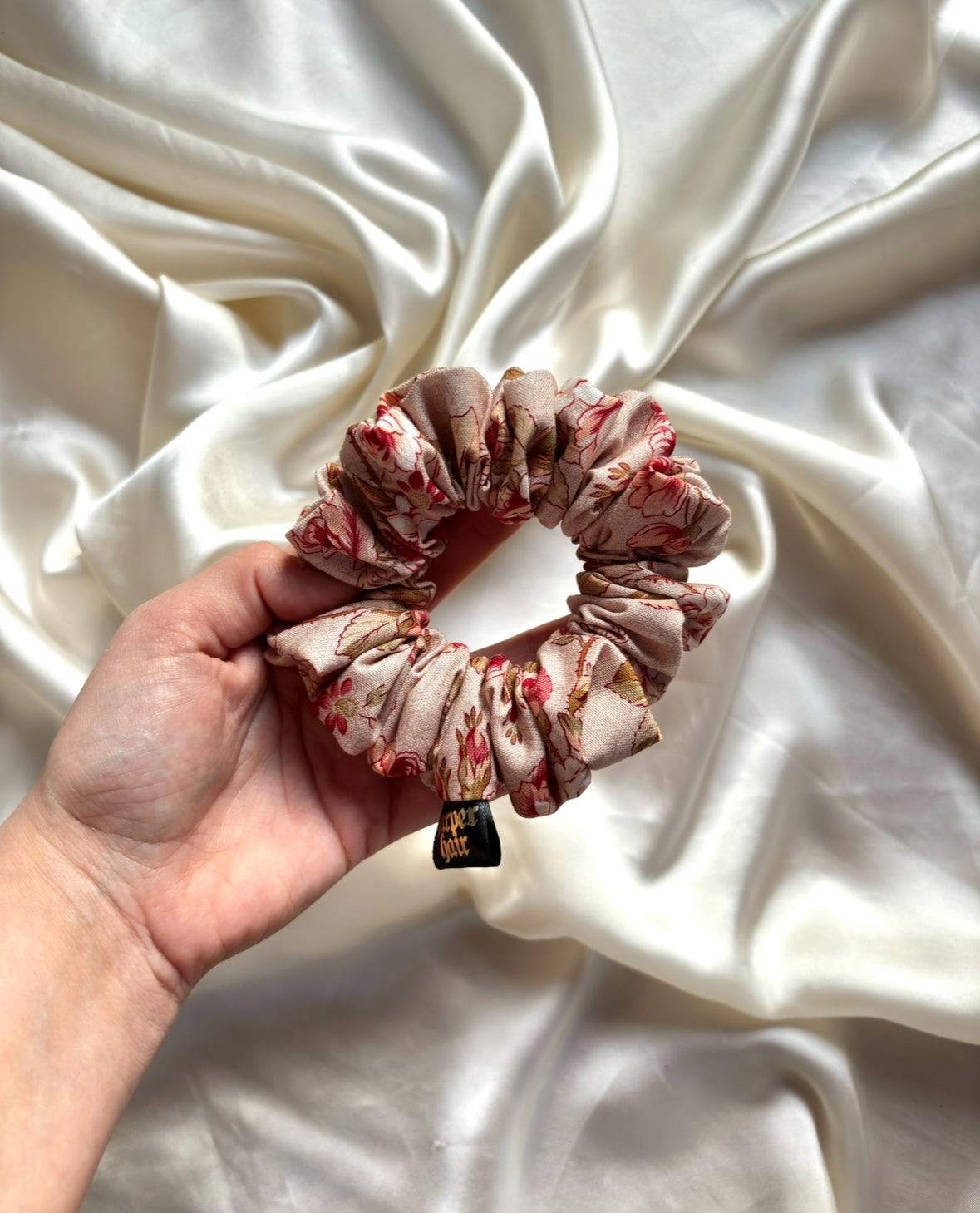 Annabelle Skinny Scrunchie