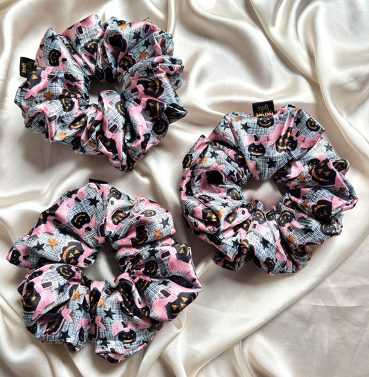 Pumpkin Kiss Scrunchie
