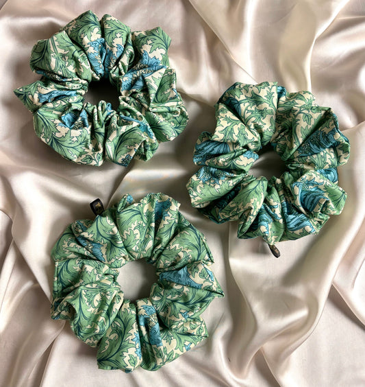 Penelope Scrunchie