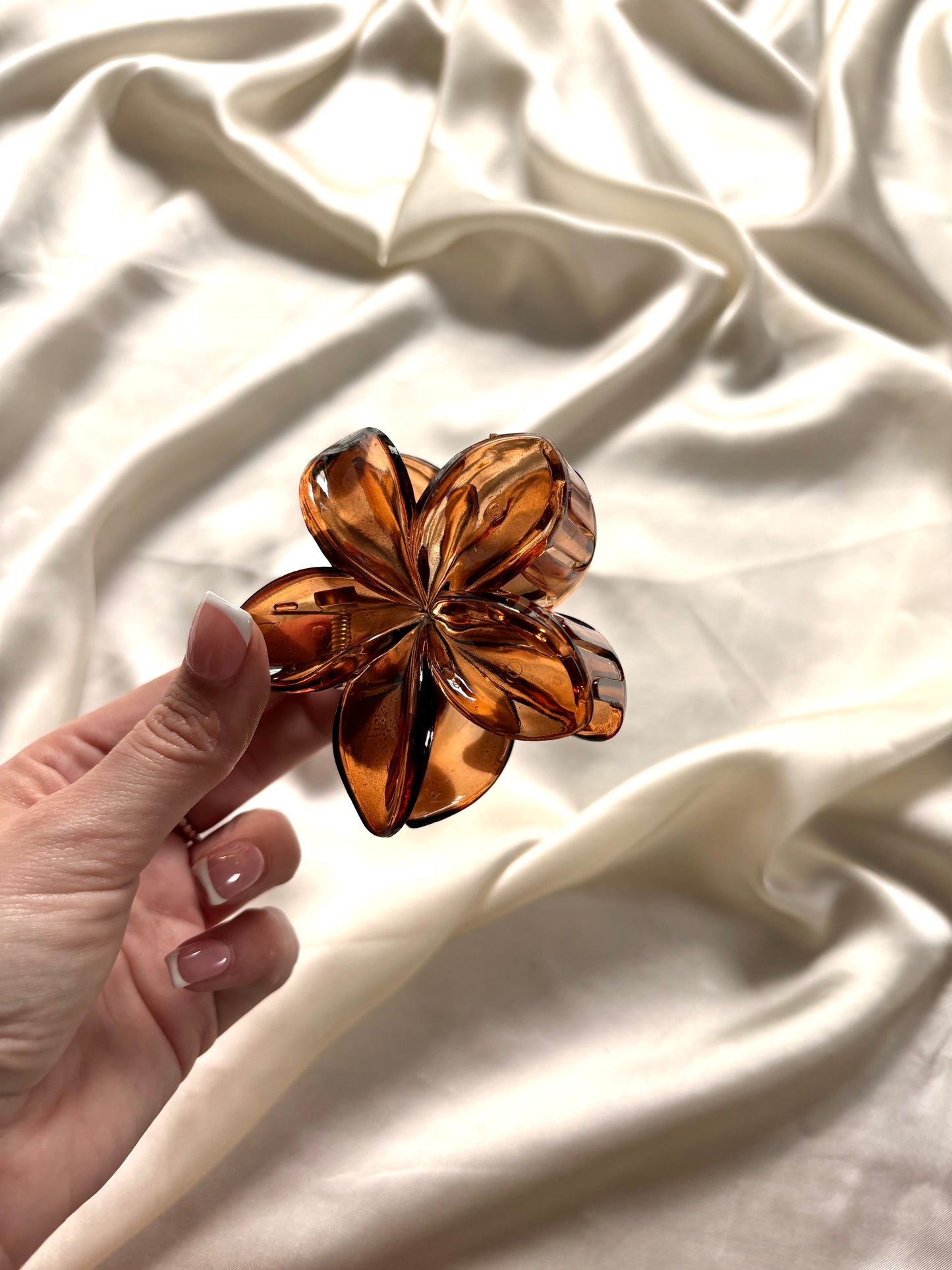 Caramel Flower Clip