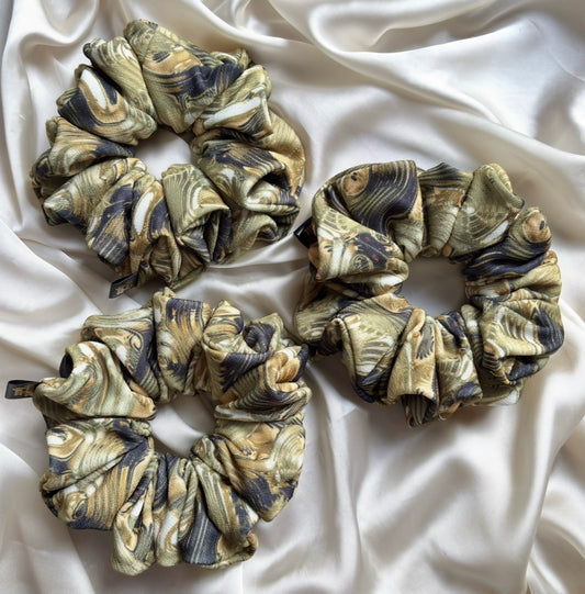 Verona XL Scrunchie