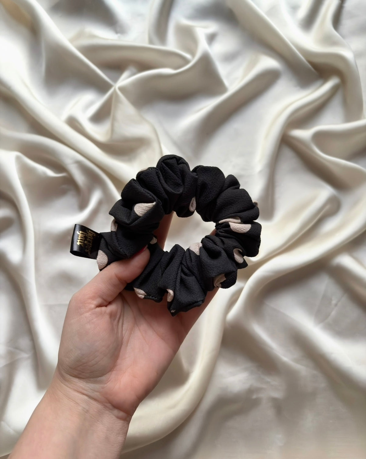 Black & Beige Polka Dot Skinny Scrunchie