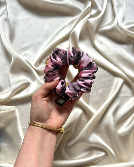 Theodora Skinny Scrunchie