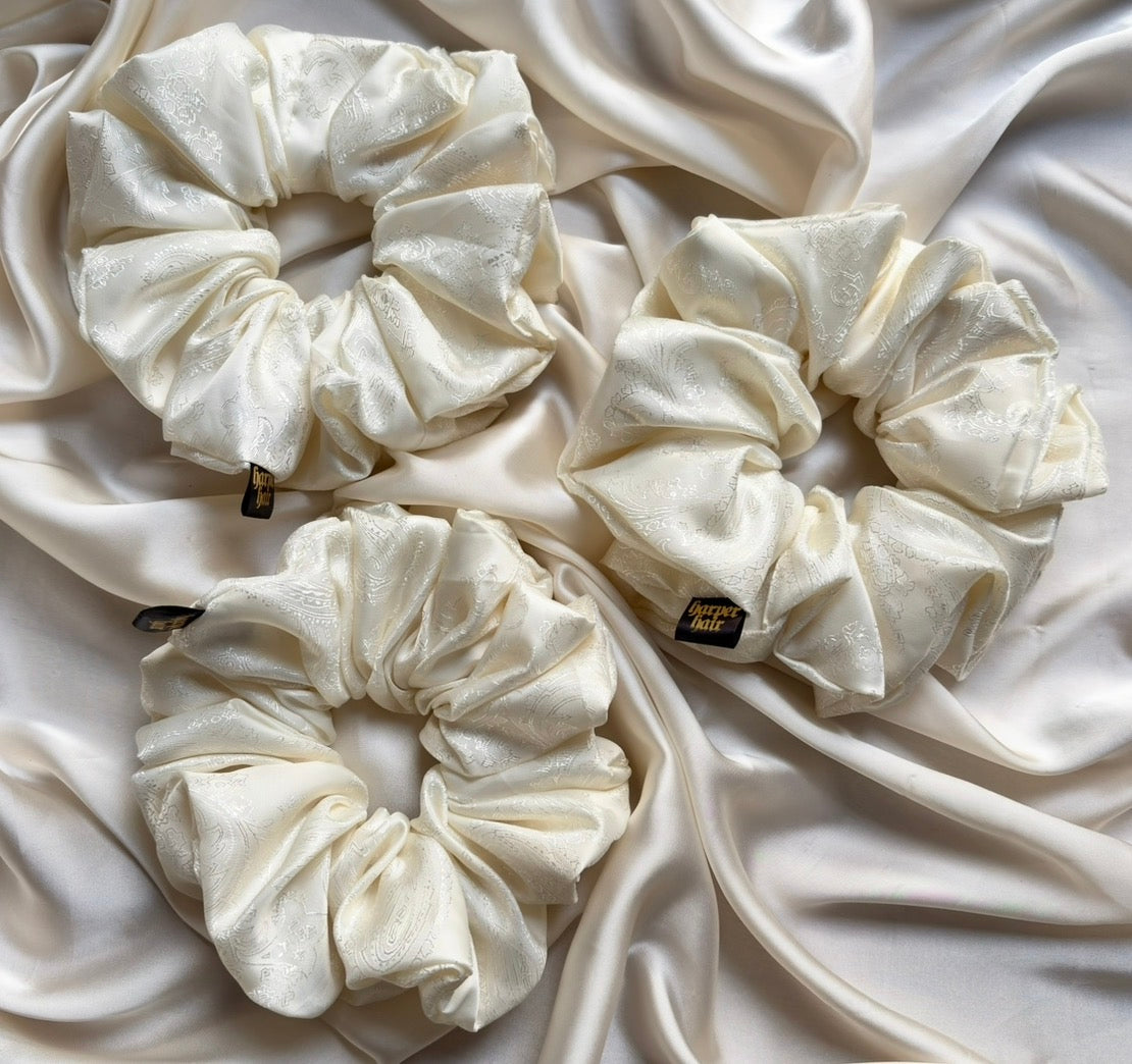 Newbury XL Scrunchie