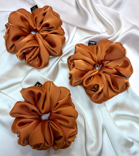 Rustique Scrunchie