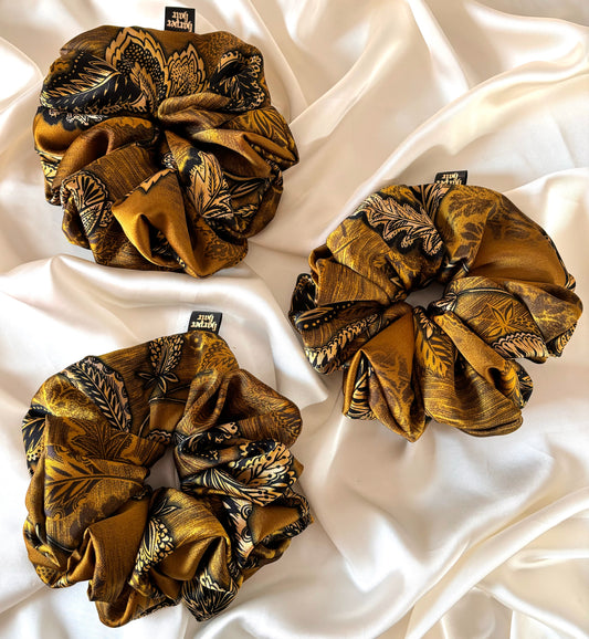 Cleopatra Scrunchie