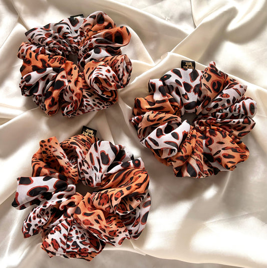 Dominique Scrunchie