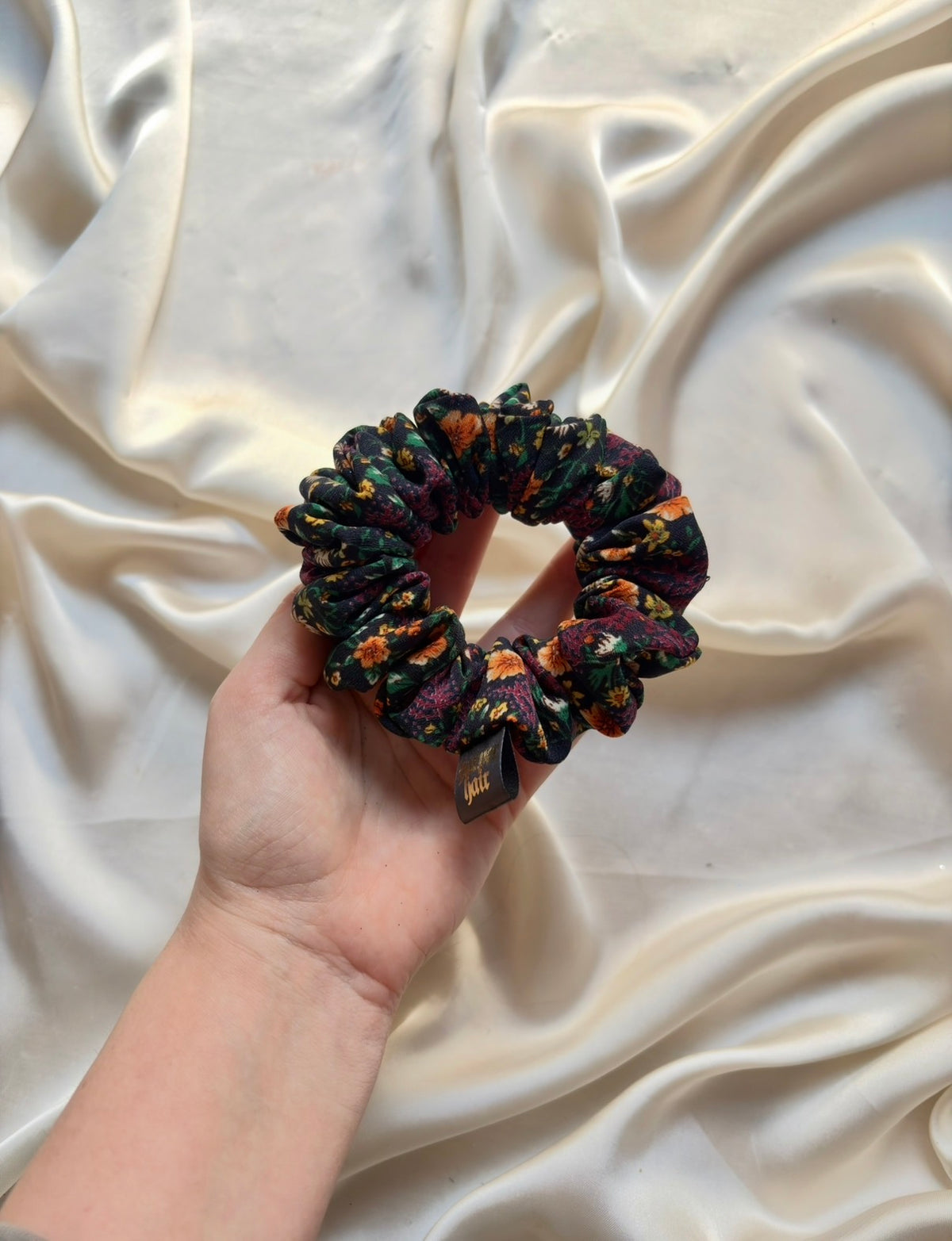 Harper Autumn 26 Skinny Scrunchie