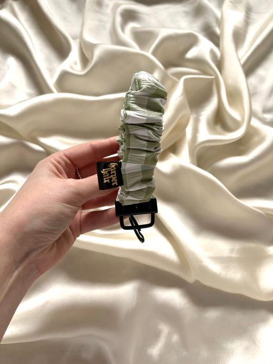 Sage Picnic Scrunch-Key