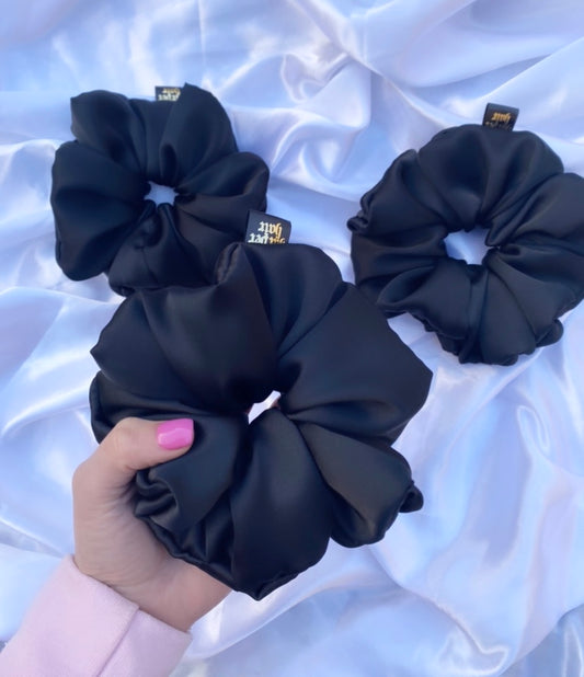 Raven Scrunchie